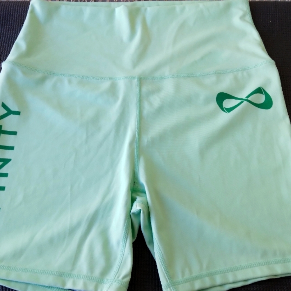 (Size X-small) Biker Nfinity Flex Shorts * Brand new